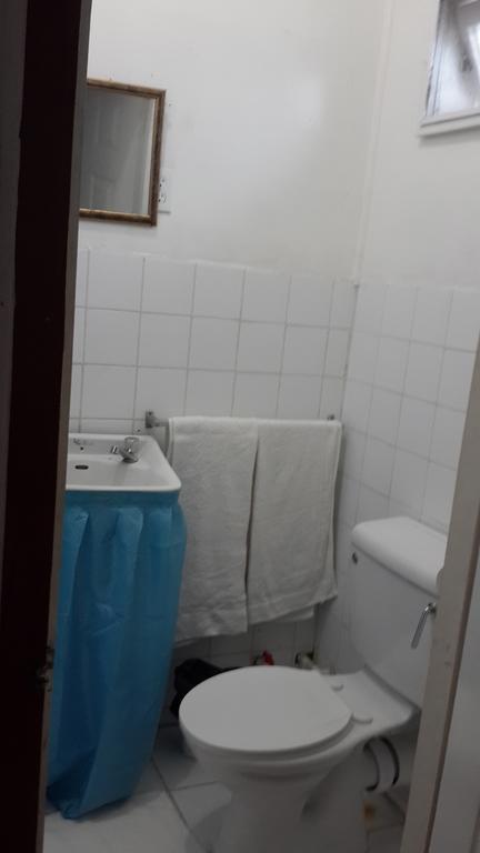 ג'ורג'טאון Julian Guest House חדר תמונה